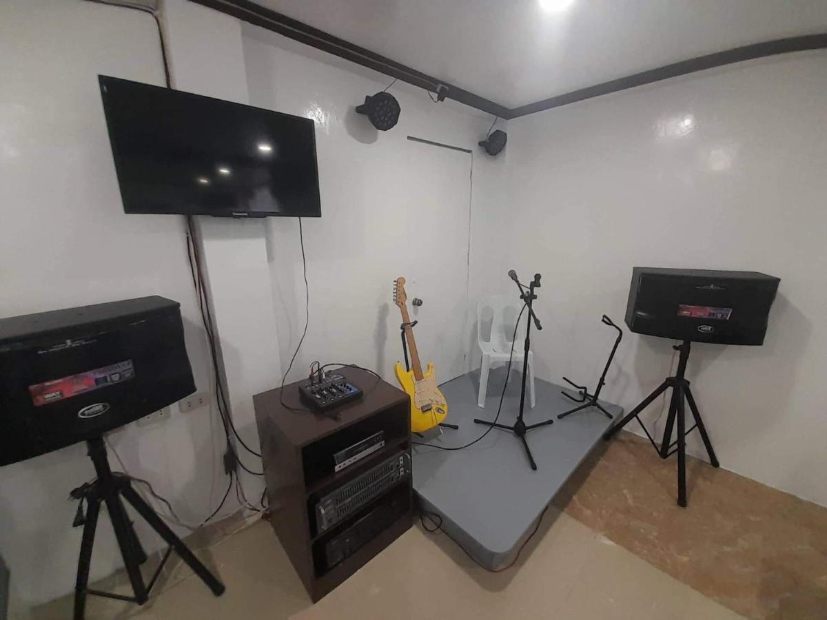 Maria Homestay General Luna  Luaran gambar