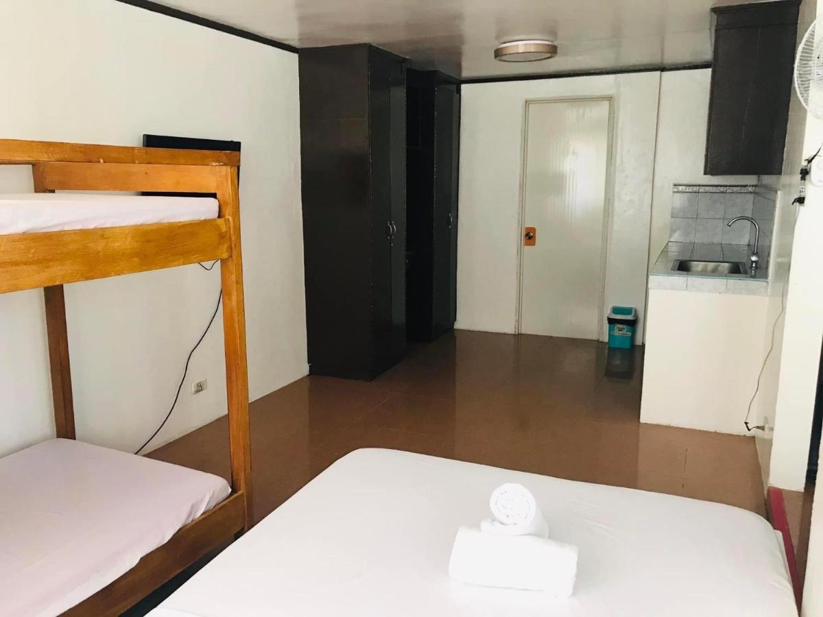 Maria Homestay General Luna  Luaran gambar