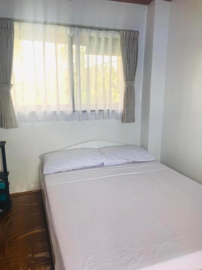 Maria Homestay General Luna  Luaran gambar